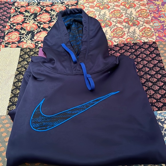 Nike Other - Men’s Nike Sweatshirt